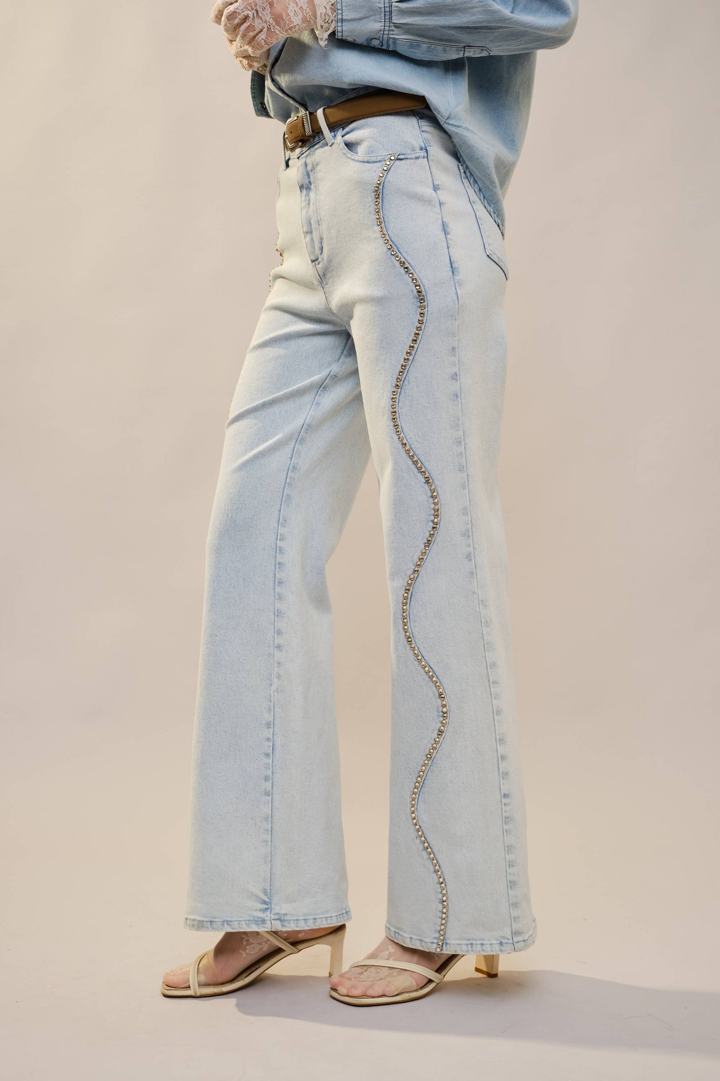 Mid Rise Wave Seam Studded Denim