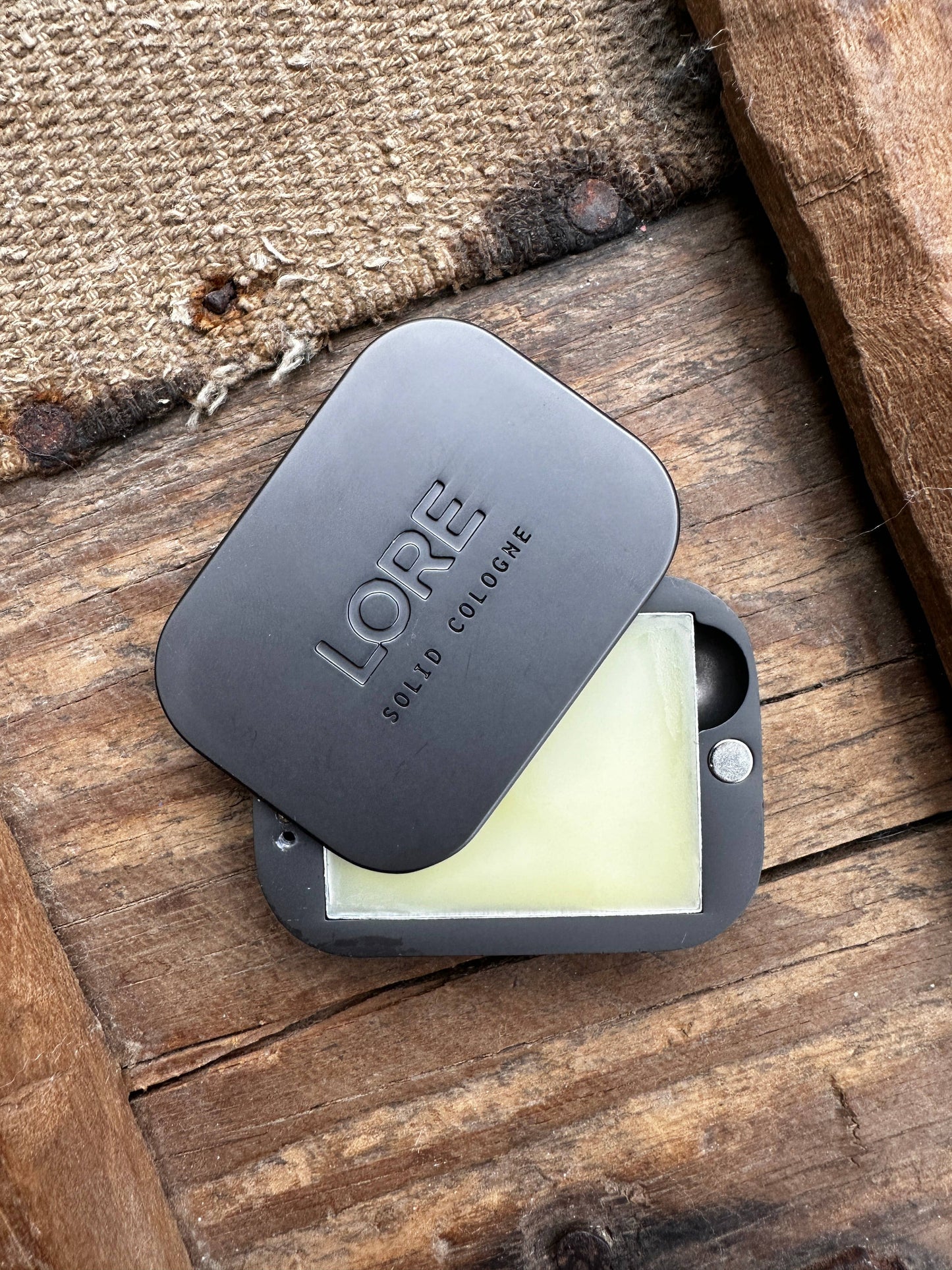 LORE | Solid Cologne