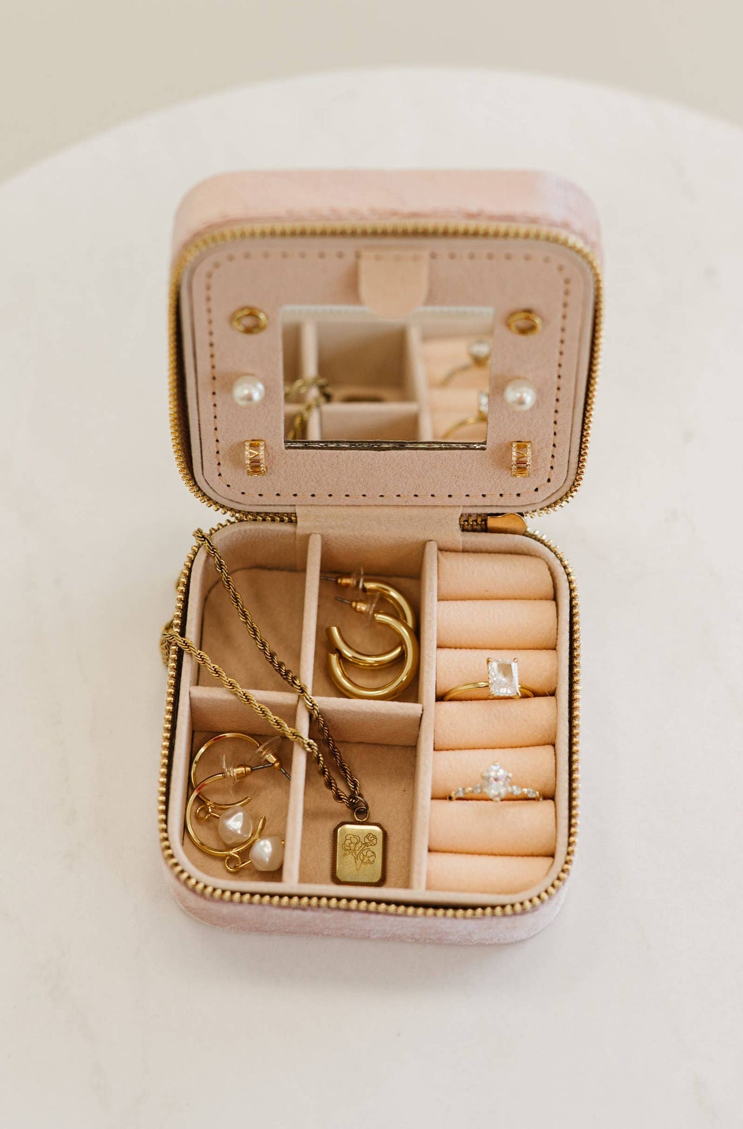 Eloise Velvet Travel Jewelry Box