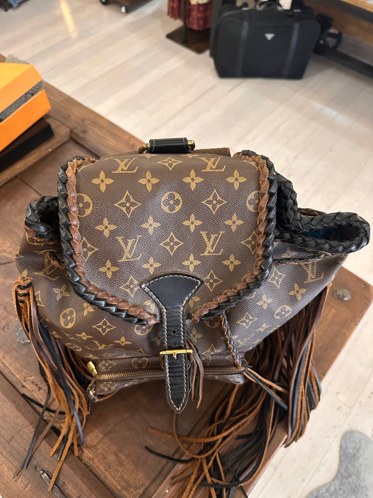 Authentic Louis Vuitton Monogram Montsouris MM Backpack