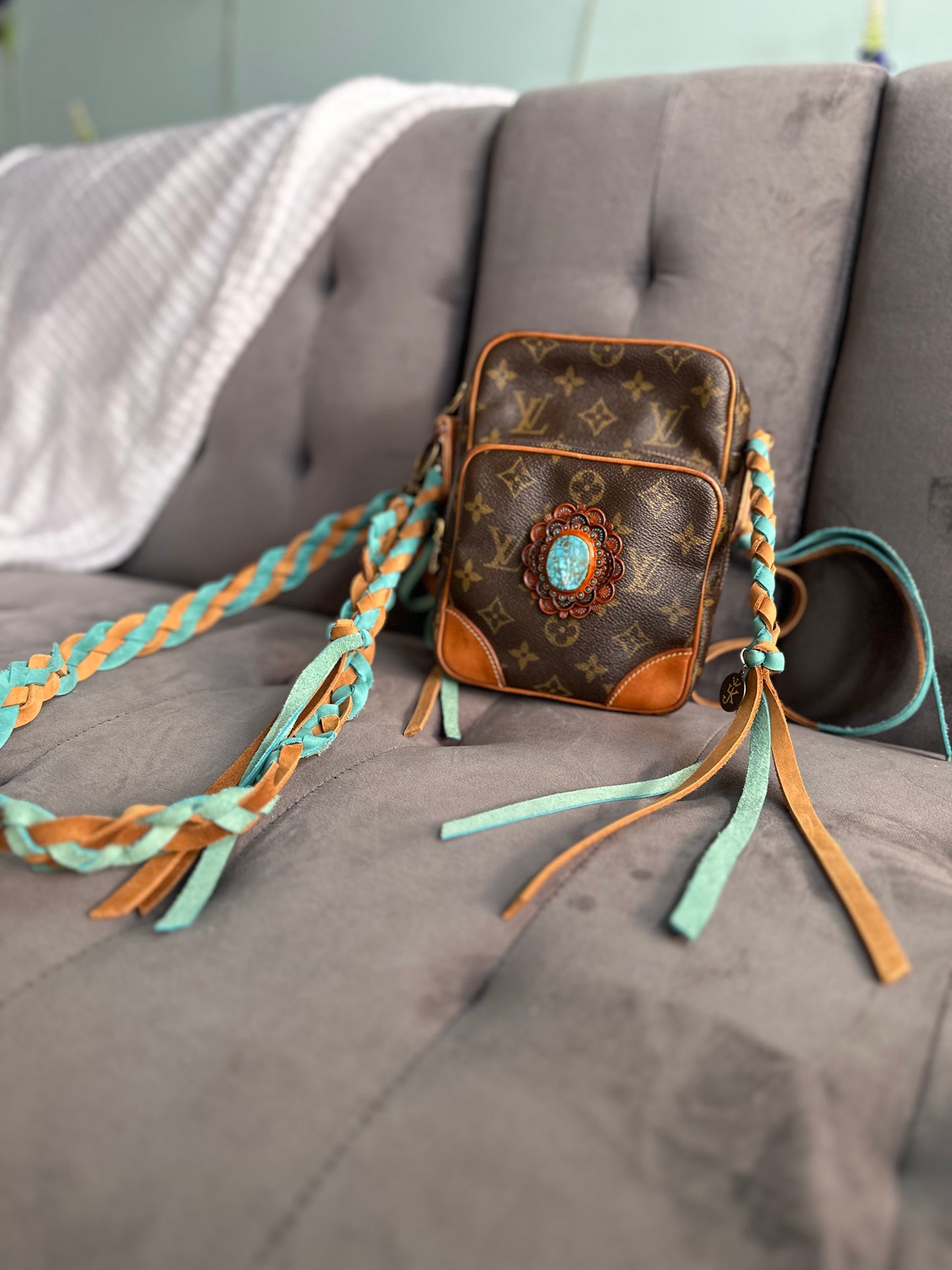 LV Amazon Teal (Vintage)