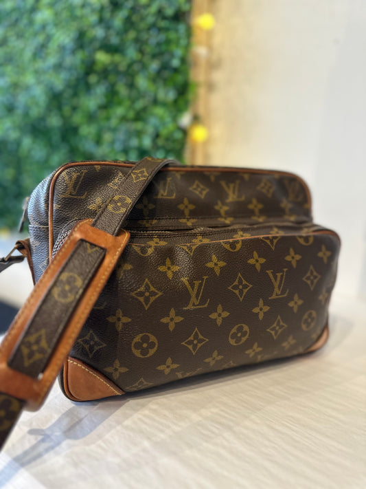 Vintage Louis Vuitton Photo Bag